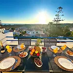 Windmill Rooftop Panoramic Oceanview By Becherish