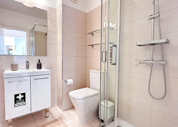 Windmill Rooftop Panoramic Oceanview By Becherish