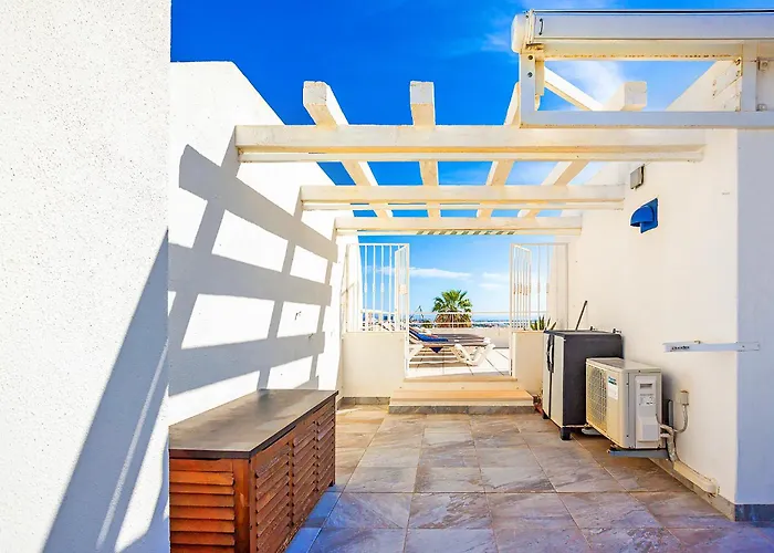 Daire Windmill Rooftop Panoramic Oceanview By Becherish